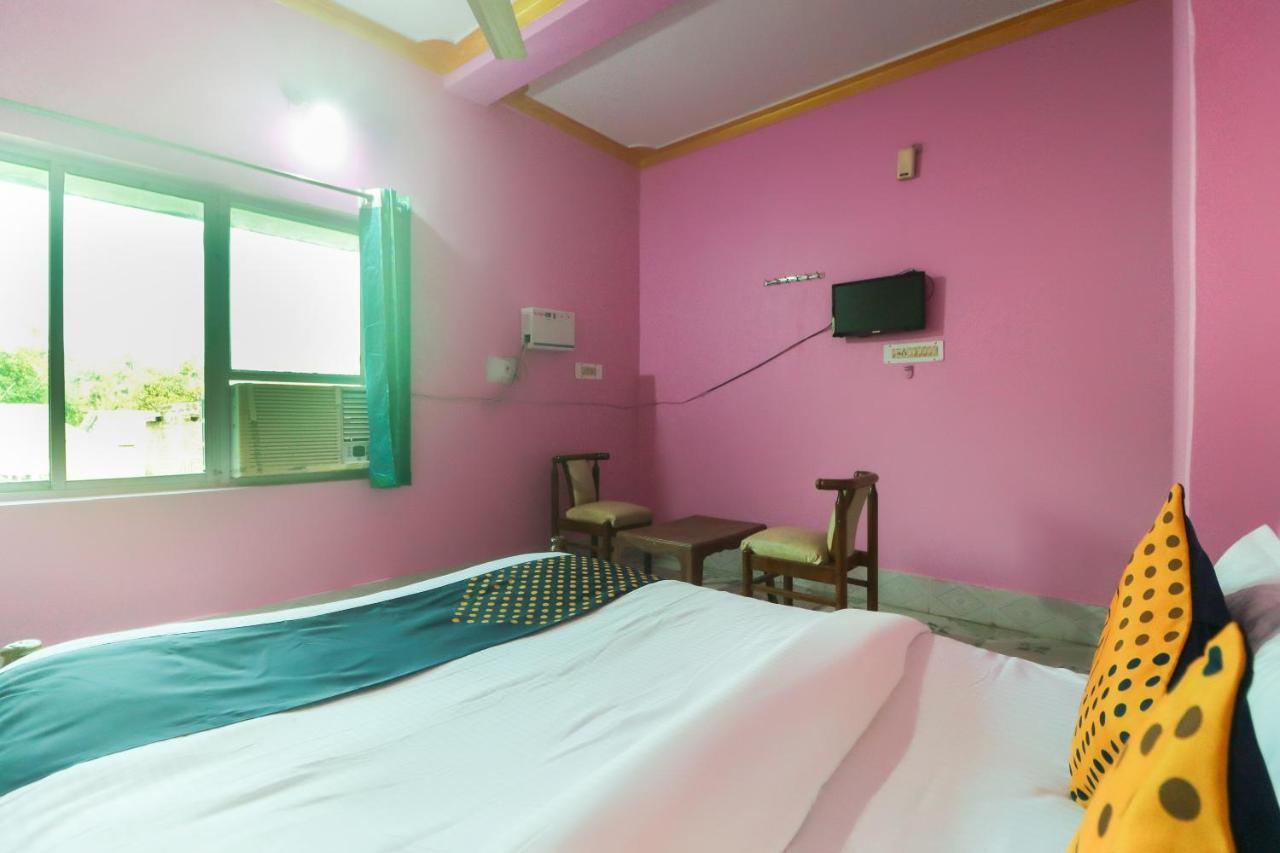 Spot On 65043 Hotel Kalinga Palace Kendrapara Экстерьер фото